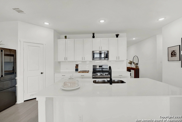 Listing photo id 1 for 5032 Palo Duro