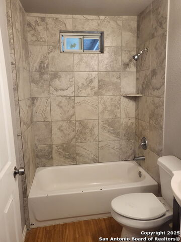 Image 4 of 6 For 433 San Horacio N