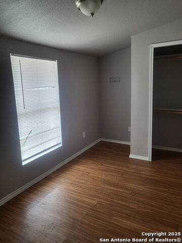 Image 5 of 6 For 433 San Horacio N