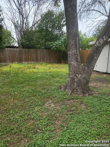 Image 6 of 6 For 433 San Horacio N