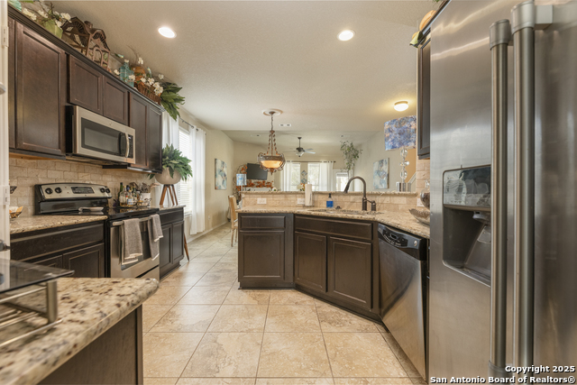 Image 12 of 37 For 608 Saddlehorn Way