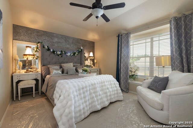 Image 25 of 37 For 608 Saddlehorn Way