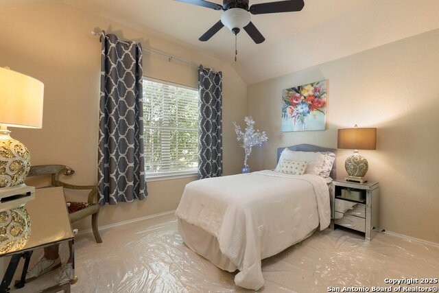 Image 26 of 37 For 608 Saddlehorn Way