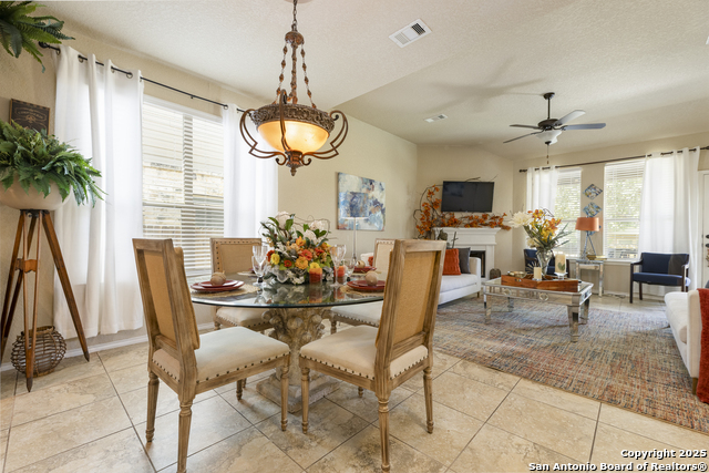 Image 6 of 37 For 608 Saddlehorn Way