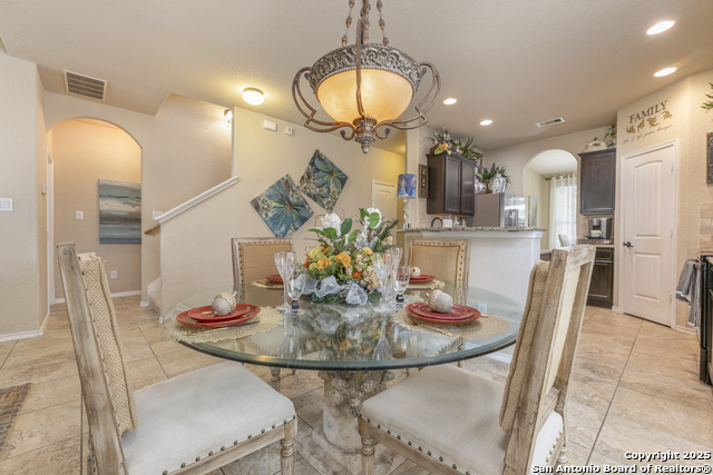 Image 9 of 37 For 608 Saddlehorn Way