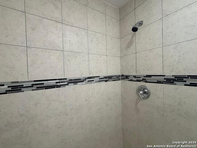 Image 9 of 12 For 1303 Philadelphia St