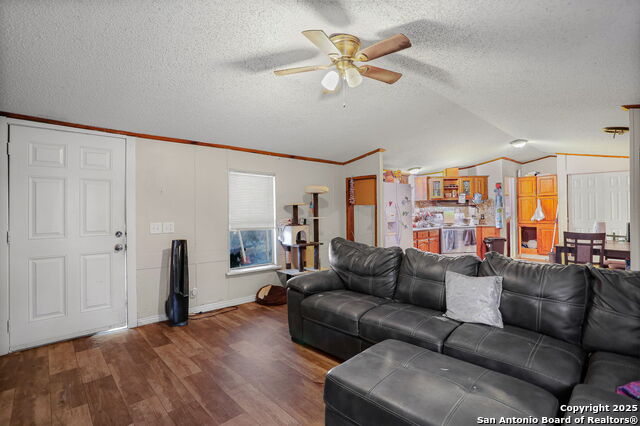 Image 28 of 50 For 12925 Luckey Rd