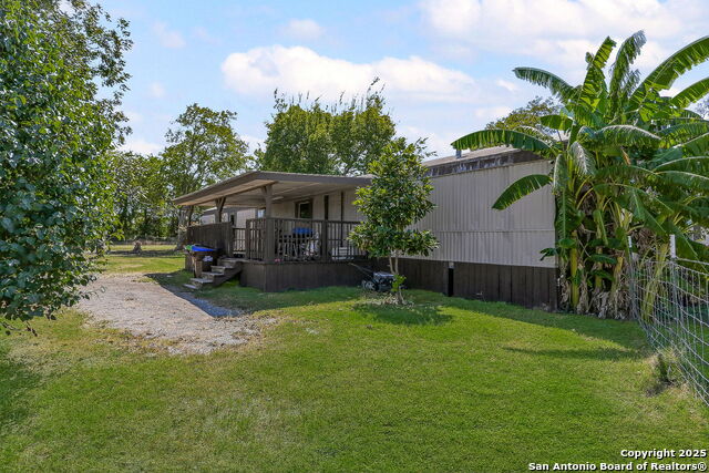 Image 7 of 50 For 12925 Luckey Rd