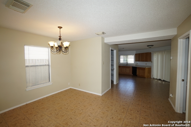 Image 3 of 19 For 8906 Breezefield