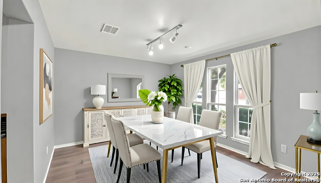 Image 5 of 40 For 2742 Granite Creek Dr.