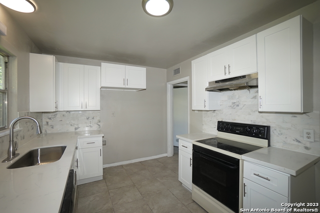 Image 7 of 21 For 227 Cicero Dr