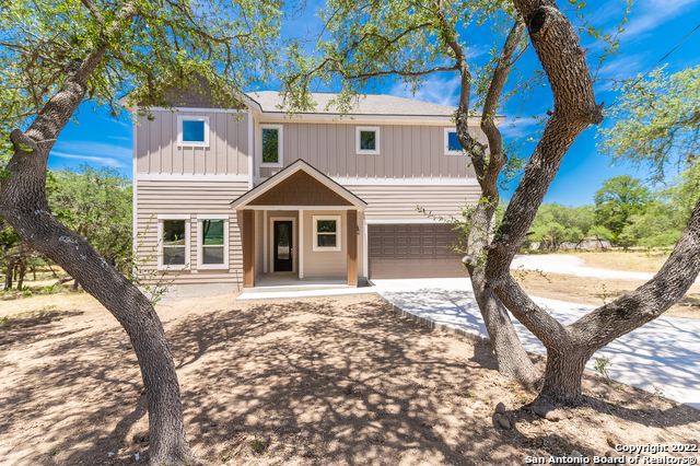 Listing photo id 2 for 677 Circleview Dr