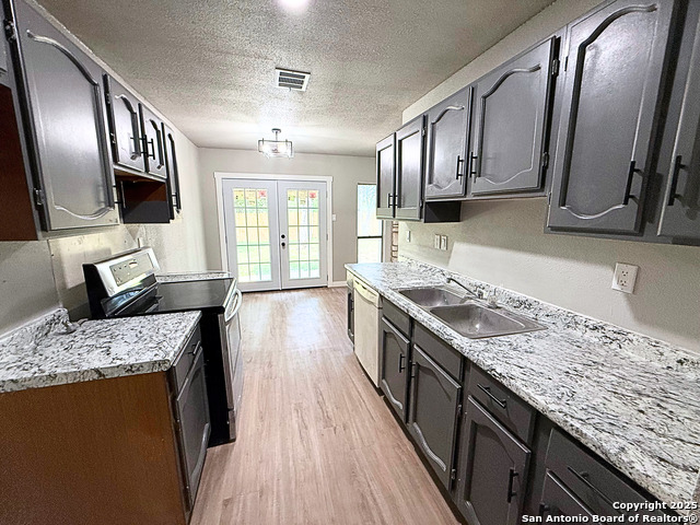 Image 3 of 20 For 11315 Spring Crest