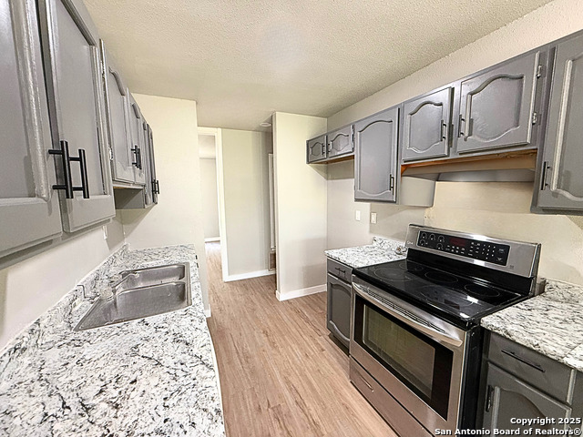 Image 4 of 20 For 11315 Spring Crest