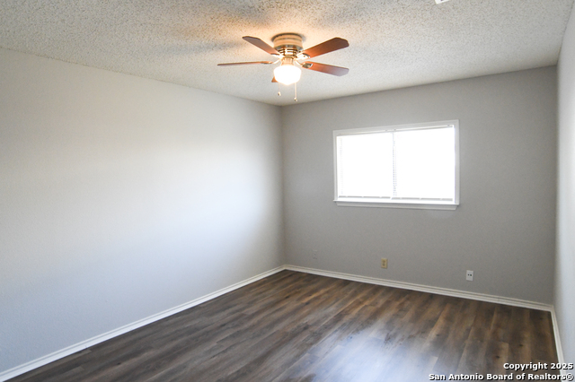 Image 8 of 11 For 6131 Ashley Springs Dr