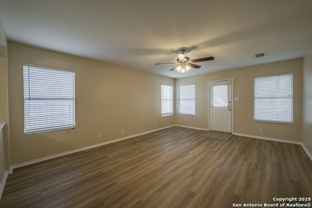 Image 10 of 32 For 200 Willow Run