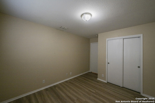 Image 17 of 32 For 200 Willow Run