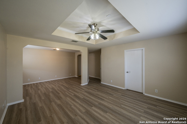 Image 22 of 32 For 200 Willow Run