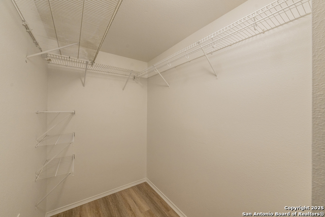 Image 25 of 32 For 200 Willow Run