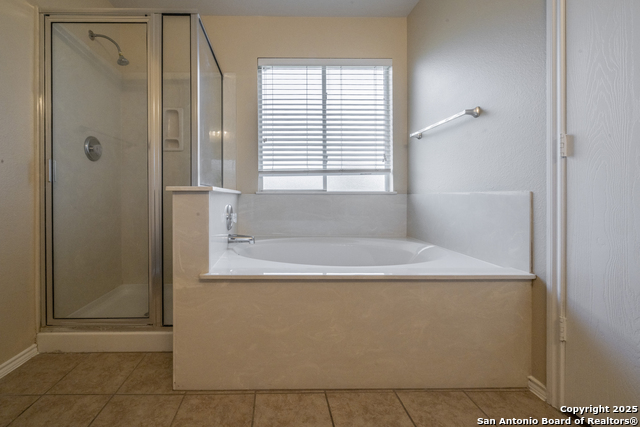 Image 26 of 32 For 200 Willow Run