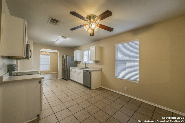 Image 8 of 32 For 200 Willow Run