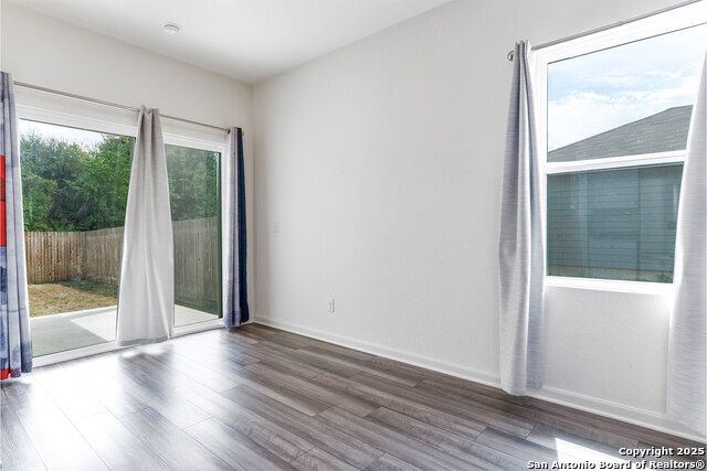 Image 14 of 22 For 5612 Pearl Meadow