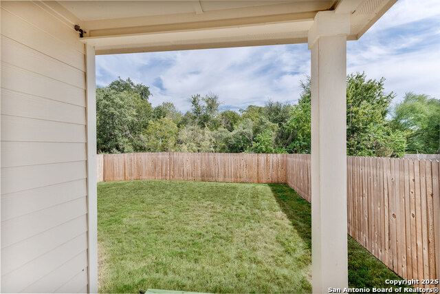 Image 5 of 22 For 5612 Pearl Meadow