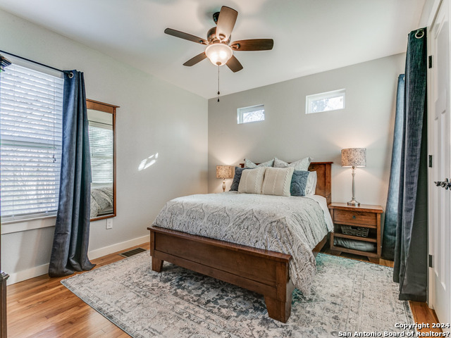 Image 16 of 25 For 107 Blakeley Dr