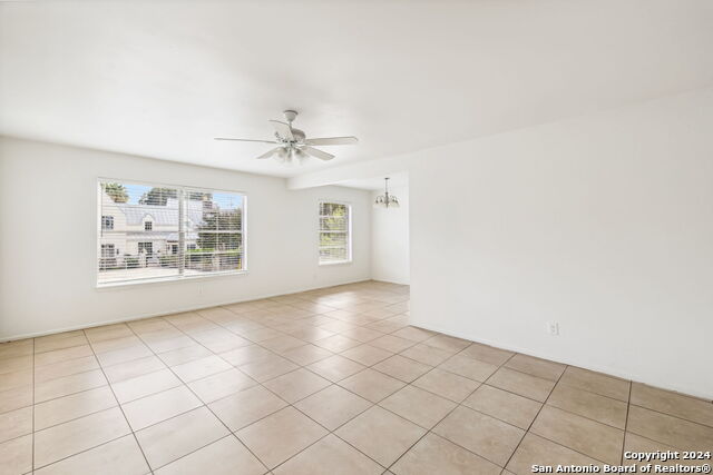 Image 6 of 26 For 509 Olmos Dr E 3