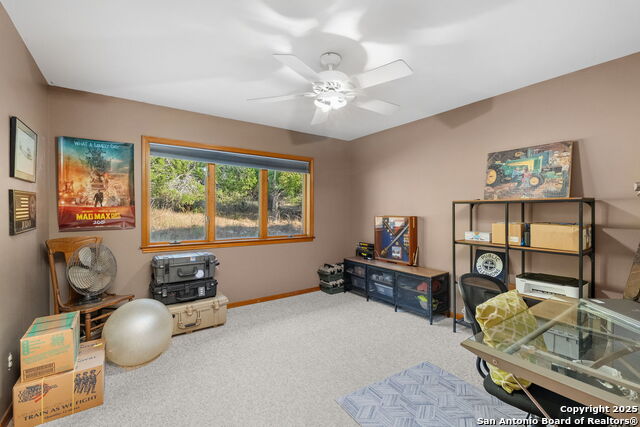 Image 20 of 31 For 10038 Creekwood Pass