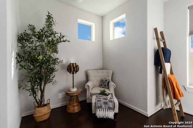 Image 22 of 27 For 2104 Saint Marys N