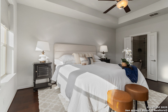 Image 23 of 27 For 2104 Saint Marys N