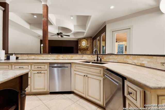 Image 10 of 50 For 633 Riverforest