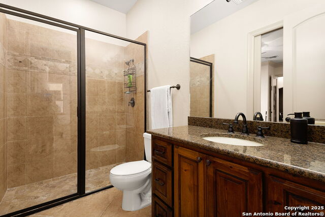 Image 17 of 50 For 633 Riverforest