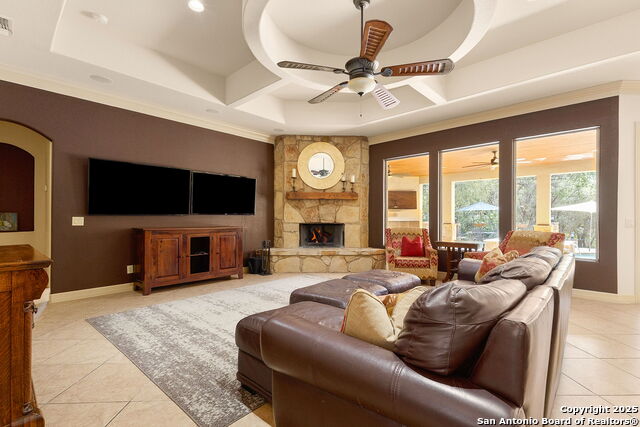 Image 6 of 50 For 633 Riverforest