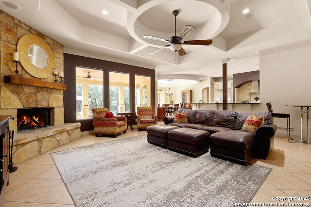 Image 7 of 50 For 633 Riverforest