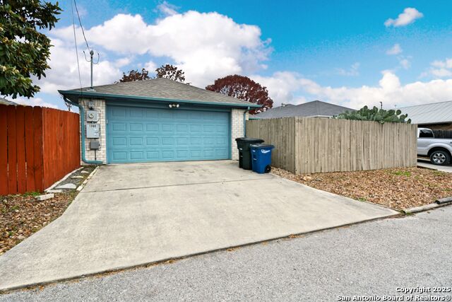 Image 29 of 29 For 1280 Summerwood