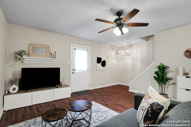 Image 29 of 31 For 4910 Ty Terrace
