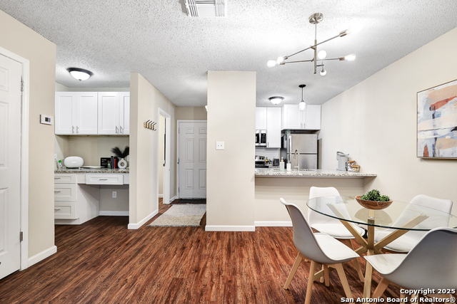 Image 6 of 31 For 4910 Ty Terrace