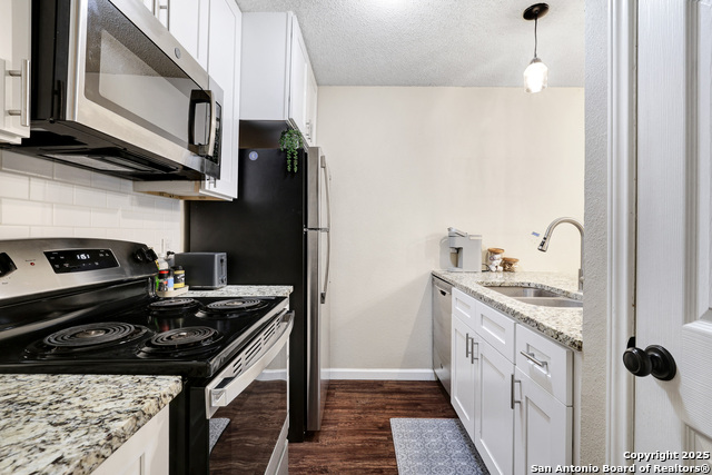 Image 9 of 31 For 4910 Ty Terrace