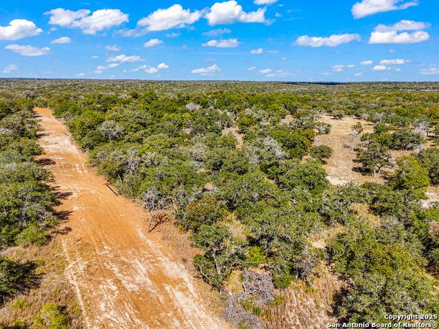 Image 9 of 23 For 914 Swallows Ln