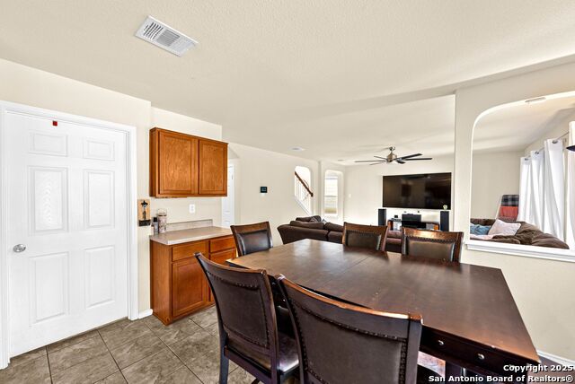 Image 14 of 39 For 1523 Alaskan Wolf