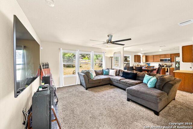 Image 7 of 39 For 1523 Alaskan Wolf