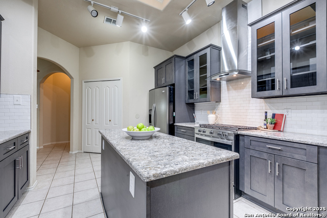 Listing photo id 9 for 2710 Trinity Rdg