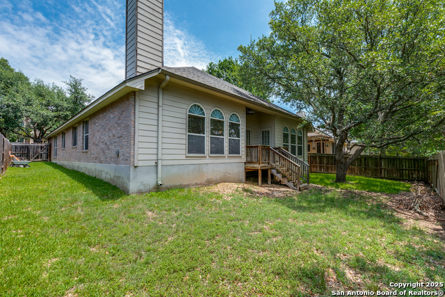 Listing photo id 24 for 2710 Trinity Rdg