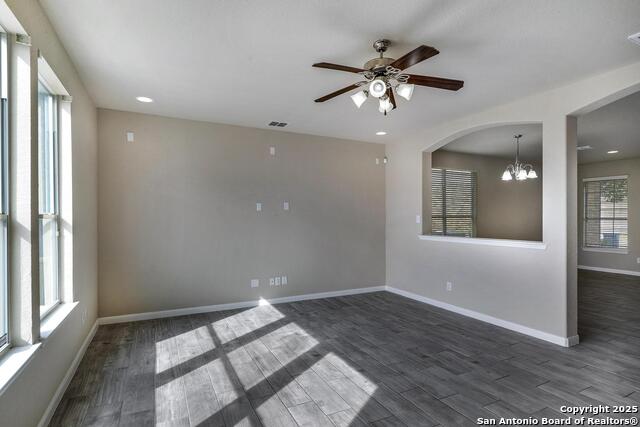 Listing photo id 8 for 8626 Kardla Forest