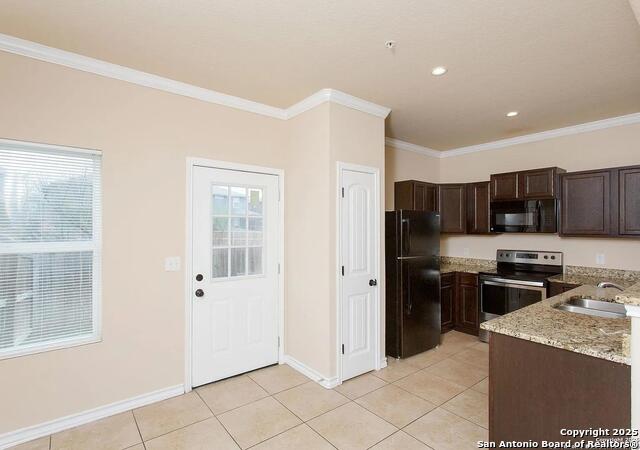 Image 3 of 13 For 6510 Melanzane 104