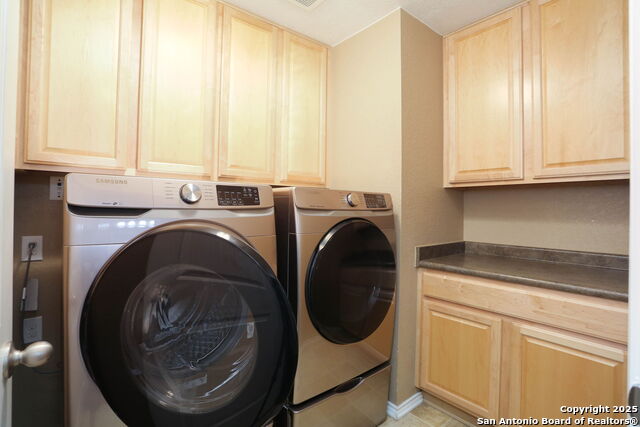 Image 21 of 25 For 11006 Colt