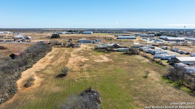 Image 13 of 50 For 1001 Horton Ln