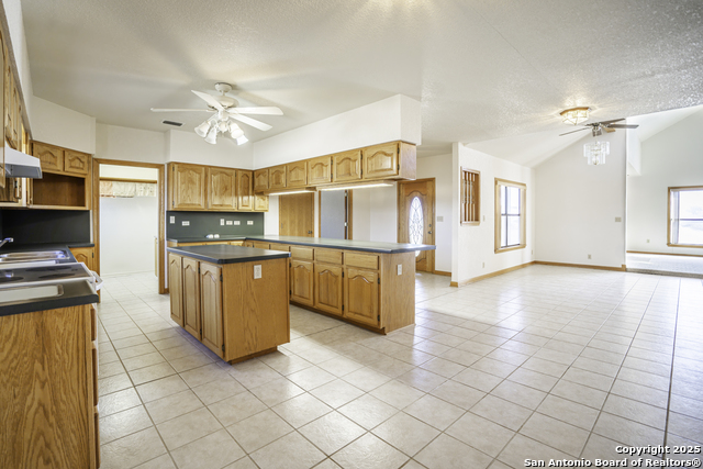 Image 19 of 50 For 1001 Horton Ln